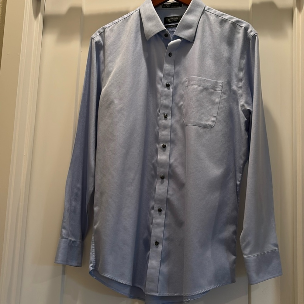 Nordstrom men’s size 34-35 neck size 17 dull light blue dress shirt